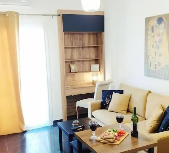 Xenofon's Cozy Corfu (city)