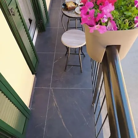 Xenofon's Cozy Apartment